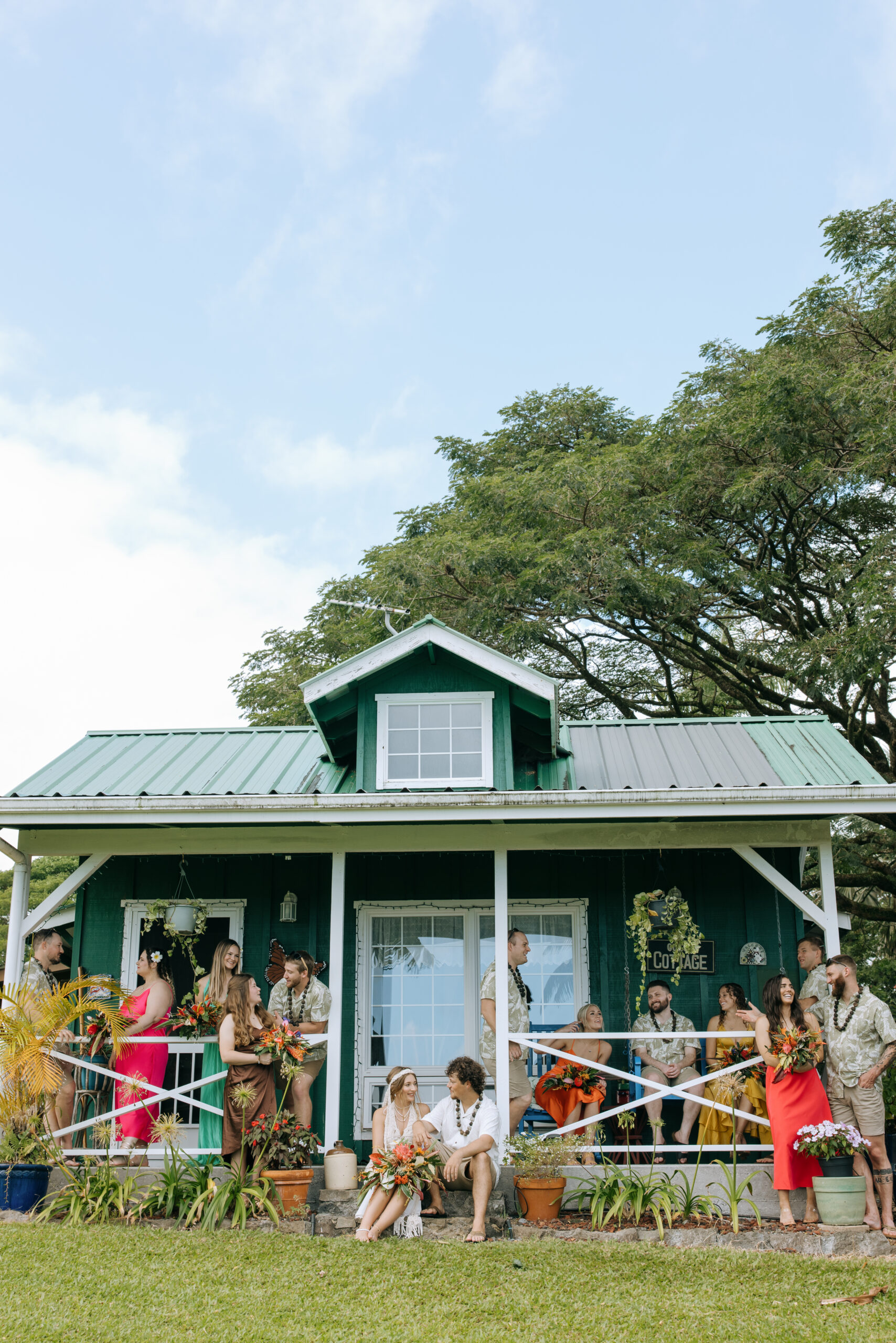 Hilo, Hawaiʻi Backyard Wedding