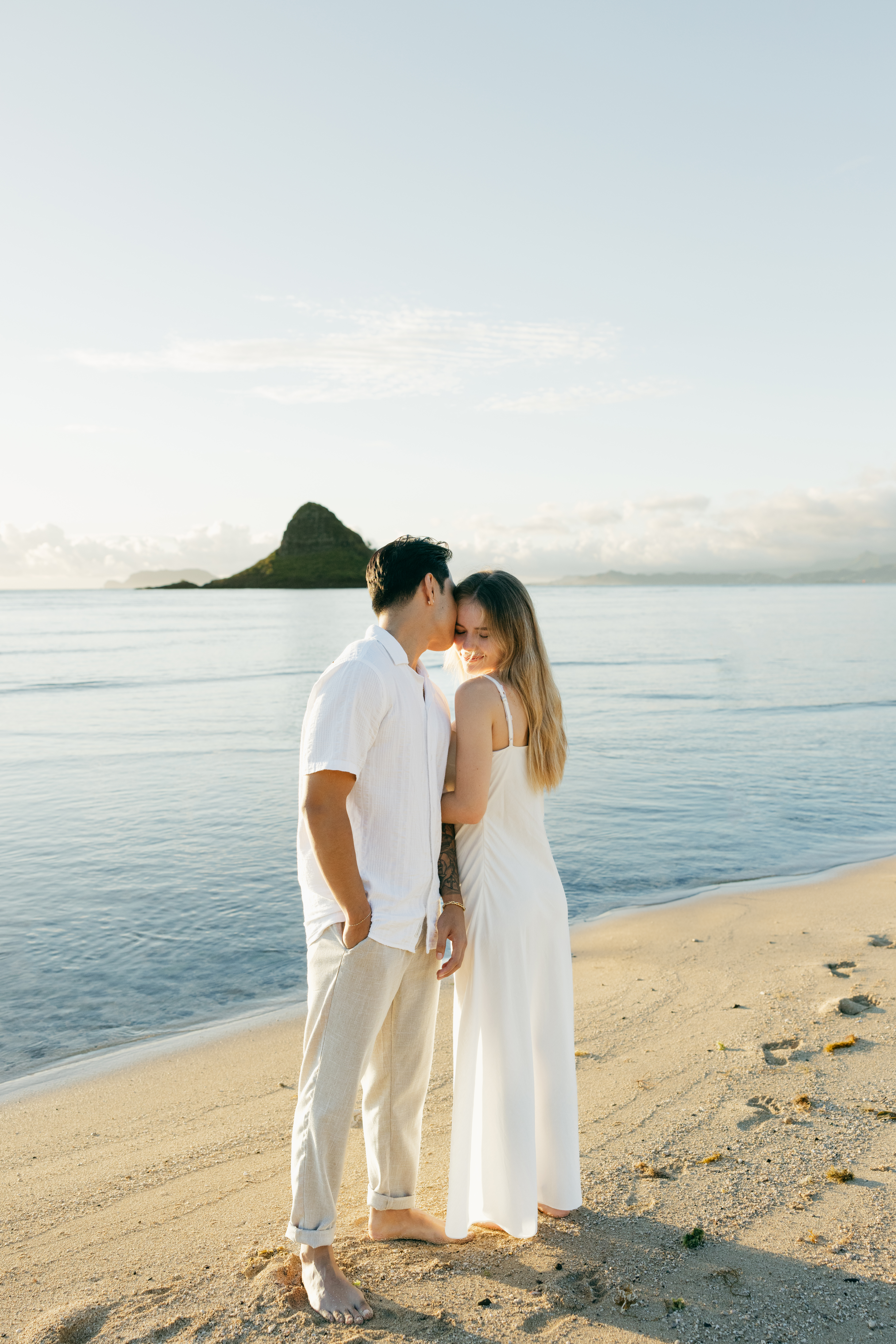 Hawaiʻi Sunrise Elopement